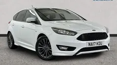 Used 2016 Ford Focus ST-Line Hatchback | £6,956 (Fair price)