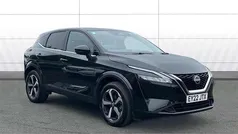 Black Used 2022 Nissan Qashqai N-Connecta SUV | £18,762 (Fair price)