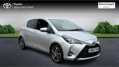 Used Toyota Yaris Hybrid 101 HP (74 kW) 2020 Hatchback