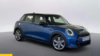 Used Mini Cooper S Classic 178 HP (130 kW) 2022 Blue Hatchback