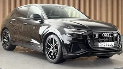 Used Audi Q8 Black Edition 286 HP (210 kW) 2022 Mythos black metallic/mythos black metallic SUV