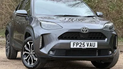 Used Toyota Yaris Hybrid Design 116 HP (85 kW) 2026 Estate