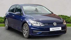 Used 2018 VW Golf VII SE Hatchback | £12,217 (Fair price)