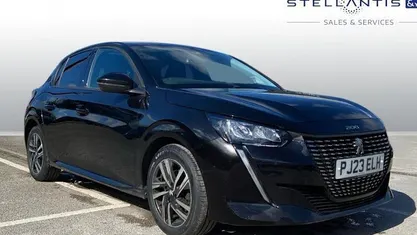 Used Peugeot 208 Allure+ 102 HP (75 kW) 2023 Hatchback