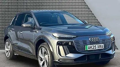 Used 2025 Audi e-tron S-Line SUV | £48,800 (Super price)