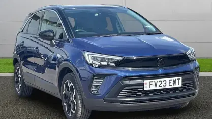 Używany Vauxhall Crossland Ultimate 110 KM (80 kW) 2023 Niebieski SUV