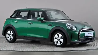 Used Mini Cooper Classic 136 HP (100 kW) 2022 Green Hatchback