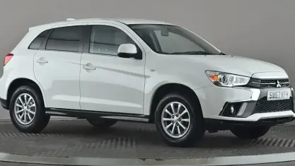 Begagnad Mitsubishi ASX 117 HK (86 kW) 2017 Vit SUV