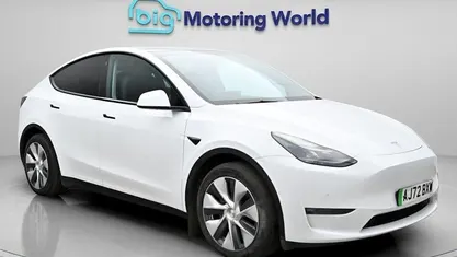 Used Tesla Model Y Long Range AWD 286 kW (389 HP) 2025 SUV