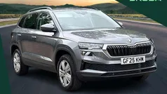 Graphite grey metallic Used 2025 Skoda Karoq SE SUV | £23,295 (Fair price)