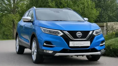 Used Nissan Qashqai N-Motion 116 HP (85 kW) 2019 Blue SUV