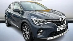 Blue/black Used 2022 Renault Captur SE SUV | £13,999 (Fair price)