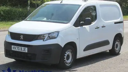Second-hand Peugeot Partner S 131 CP (96 kW) 2020 Alb Monovolum