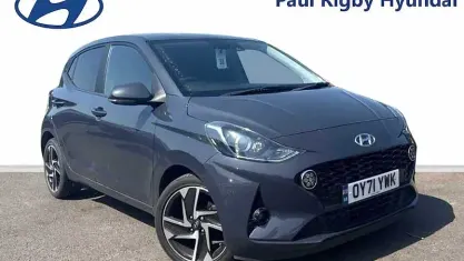Used Hyundai i10 Premium 84 HP (61 kW) 2023 Hatchback