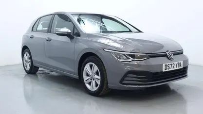 Used VW Golf VIII Life 110 HP (80 kW) 2023 Grey Hatchback