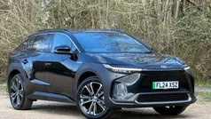 Used 2022 Toyota bZ4X SUV | £28,000 (Fair price)