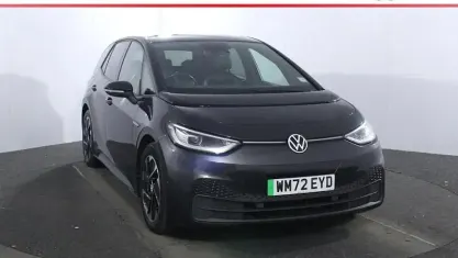 Usado VW ID.3 Pro Performance 150 kW (204 CV) 2022 Gris Utilitario