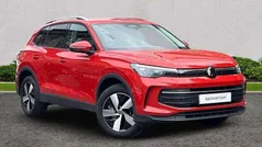 Red Used 2024 VW Tiguan Match SUV | £30,995 (Fair price)