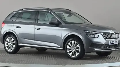 Gebraucht Skoda Kamiq SE Drive 95 PS (69 kW) 2023 Grau SUV