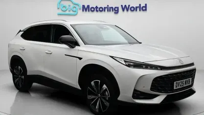 Used MG HS Trophy 170 HP (125 kW) 2025 White SUV