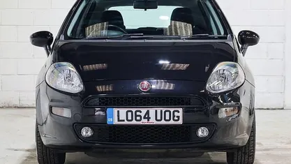 Used Fiat Punto Easy 69 HP (50 kW) 2014 Crossover black Hatchback