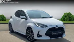 Used 2024 Toyota Yaris Hybrid Hatchback | £17,340 (Fair price)