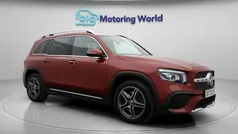 Mercedes GLB220