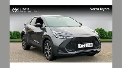 Used Toyota C-HR Design 223 HP (164 kW) 2025 SUV