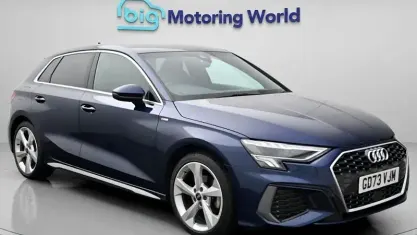 Usado Audi A3 Sportback S-Line 150 HP (110 kW) 2024 Azul Citadino