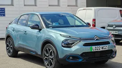 Used Citroën e-C4 Shine 100 kW (136 HP) 2023 Hatchback