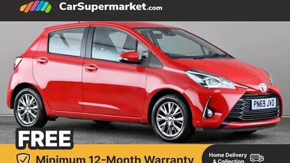 Used Toyota Yaris Hybrid 101 HP (74 kW) 2019 Red Hatchback