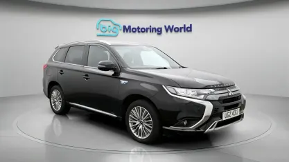 Używany Mitsubishi Outlander P-HEV 224 KM (164 kW) 2020 Kombi