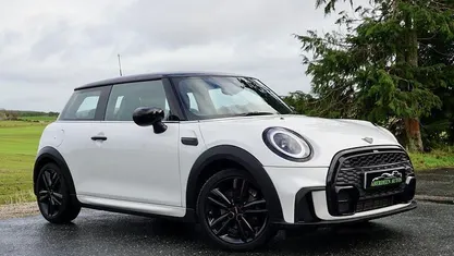 Used Mini Cooper Hatch 136 HP (100 kW) 2022 Hatchback