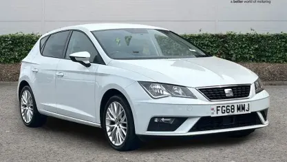 Used Seat Leon SE Dynamic 116 HP (85 kW) 2020 Hatchback