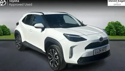 Used Toyota Yaris Cross Design 116 HP (85 kW) 2024 White SUV
