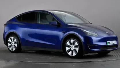 Used Tesla Model Y Long Range AWD 286 kW (389 HP) 2022 Blue SUV