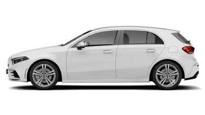 Begagnad Mercedes A250 AMG line 218 HK (160 kW) 2020 Vit Halvkombi