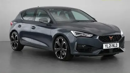 Used Cupra Leon VZ2 300 HP (220 kW) 2023 Hatchback