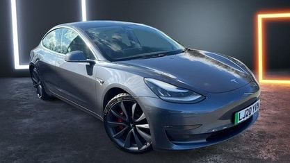 Używany Tesla Model 3 Performance 334 kW (455 KM) 2023 Sedan/Limuzyna