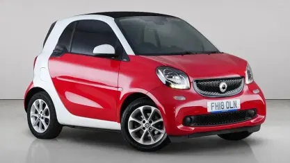 Used Smart ForTwo Coupé Passion 71 HP (52 kW) 2018 White Coupe