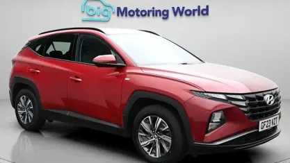 Used Hyundai Tucson SE 180 HP (132 kW) 2023 Red SUV