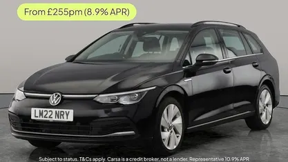 Used 2023 VW Golf VIII Style Estate | £17,009 (Fair price)