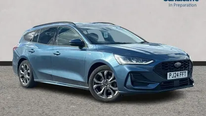 Usado Ford Focus ST-Line 155 HP (114 kW) 2024 Azul Carrinha