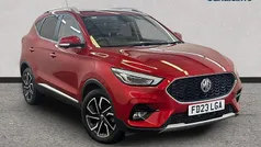 Tri coat dynamic red Used 2023 MG ZS Exclusive Hatchback | £12,299 (Fair price)
