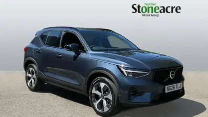 New Volvo XC40 Plus 163 HP (119 kW) 2026 White SUV