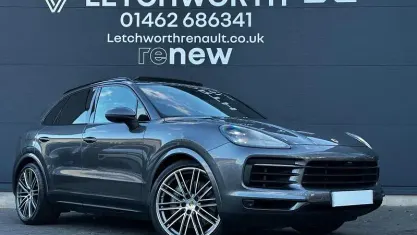 Used Porsche Cayenne 441 HP (324 kW) 2019 Grey SUV