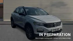 White silver metallic black Used 2018 VW T-Roc SE SUV | £12,815 (Fair price)