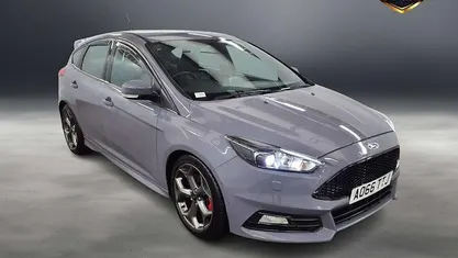 Used Ford Focus ST 185 HP (136 kW) 2016 Hatchback