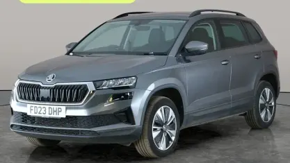 Usado Skoda Karoq SE Drive 150 HP (110 kW) 2023 Cinzento SUV