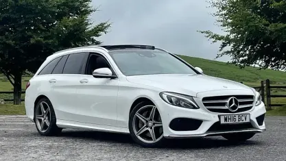 Used Mercedes C250 AMG line 204 HP (150 kW) 2016 White Estate